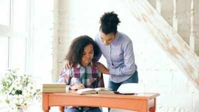 Family-can-bring-much-structure-to-academics